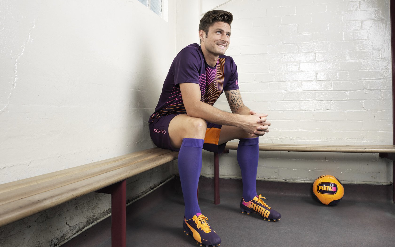 图卢兹前场抢断转化为有效攻势，图卢兹insa