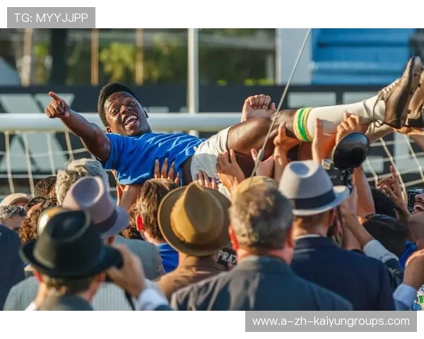 UFC新秀逆袭传奇：走上擂台的瞬间直击灵魂